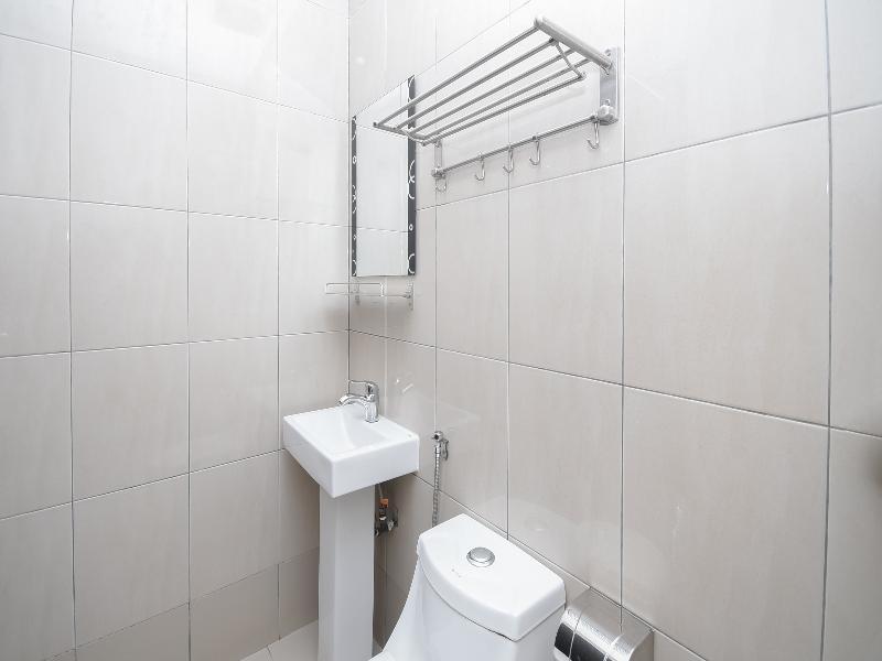 Oyo 89301 Ys Inn Miri Exterior photo